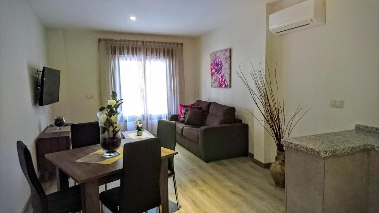Apartamentos El Gallo マルベーリャ エクステリア 写真